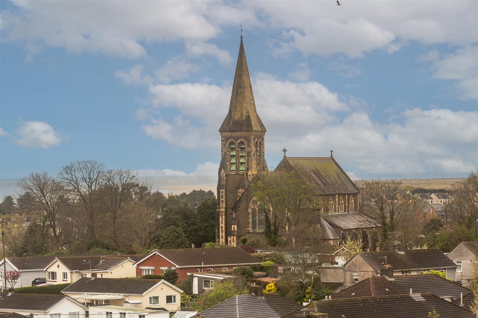 Maes Gwdig, Burry Port, SA16 0TG